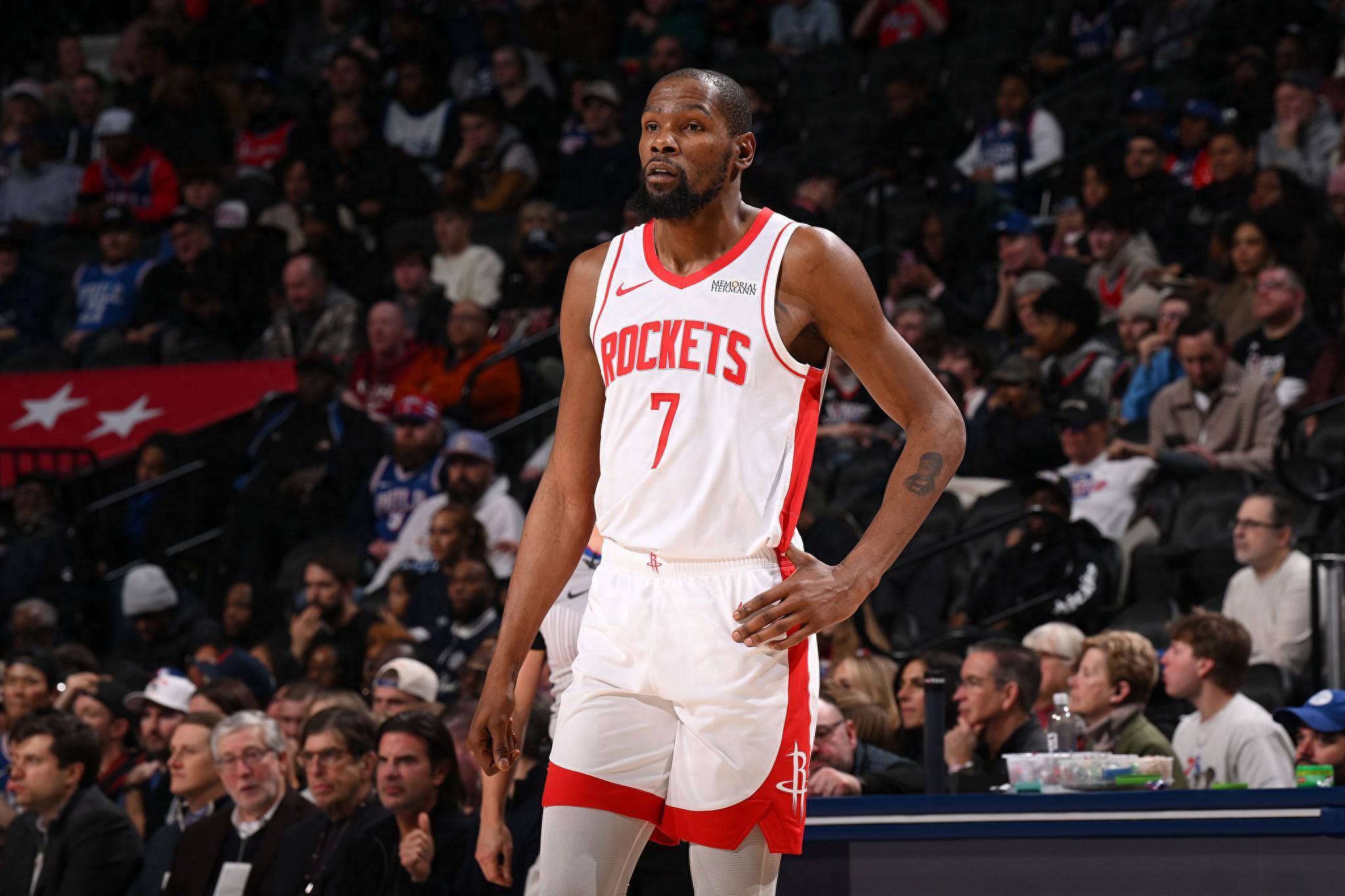 世界杯比赛时间-杜兰特轰36+7燃尽，火箭队4大败因明显！重用谢泼德+交易势在必行