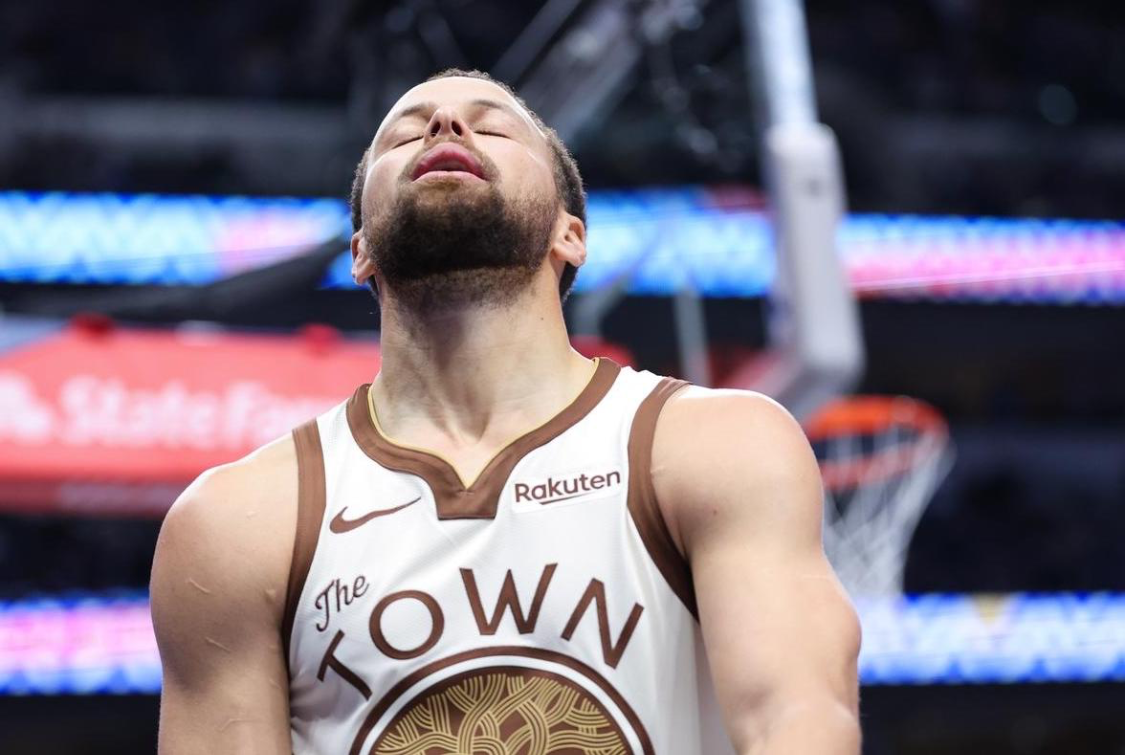 世界杯比赛时间-库里带队四连败！正负值全场倒数第二！没老大原形毕露！